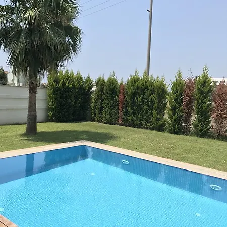 Villa Evre 1 *